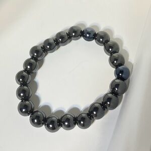 Men’s Hematite Stretch Bracelet – Grounded Strength & Modern Style